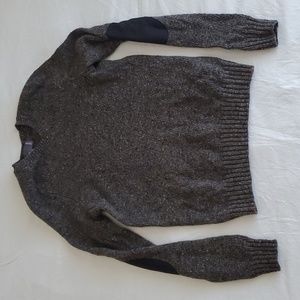 Vince Wool gray crew neck sweater size small